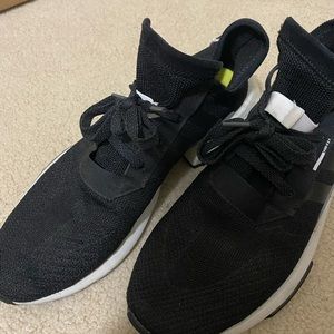 Mens adidas athletic shoes